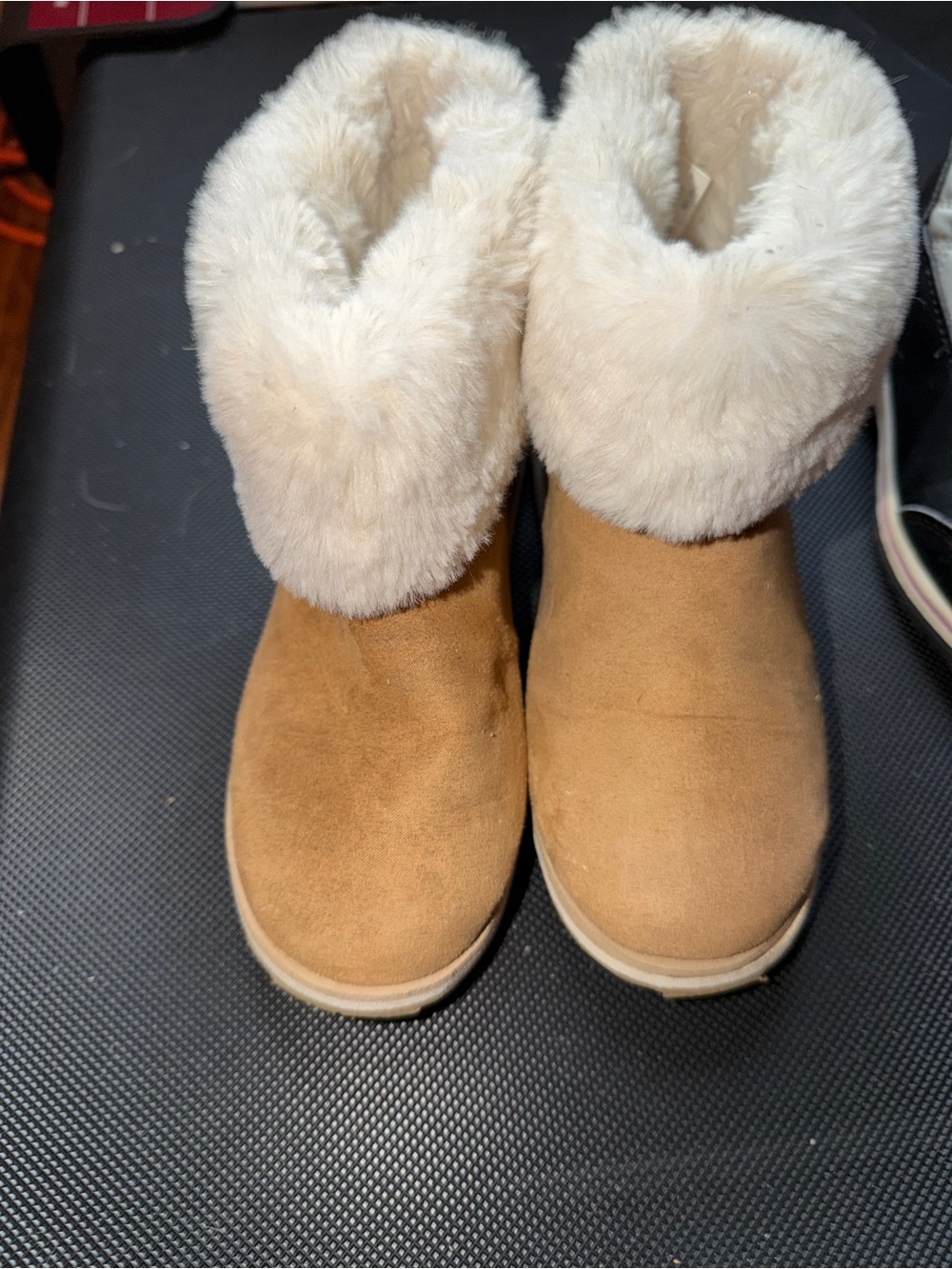 Girls Ugg Style Boot
